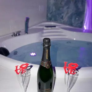 https://apt-marty-luxury-house.hotels-amalfi.com
